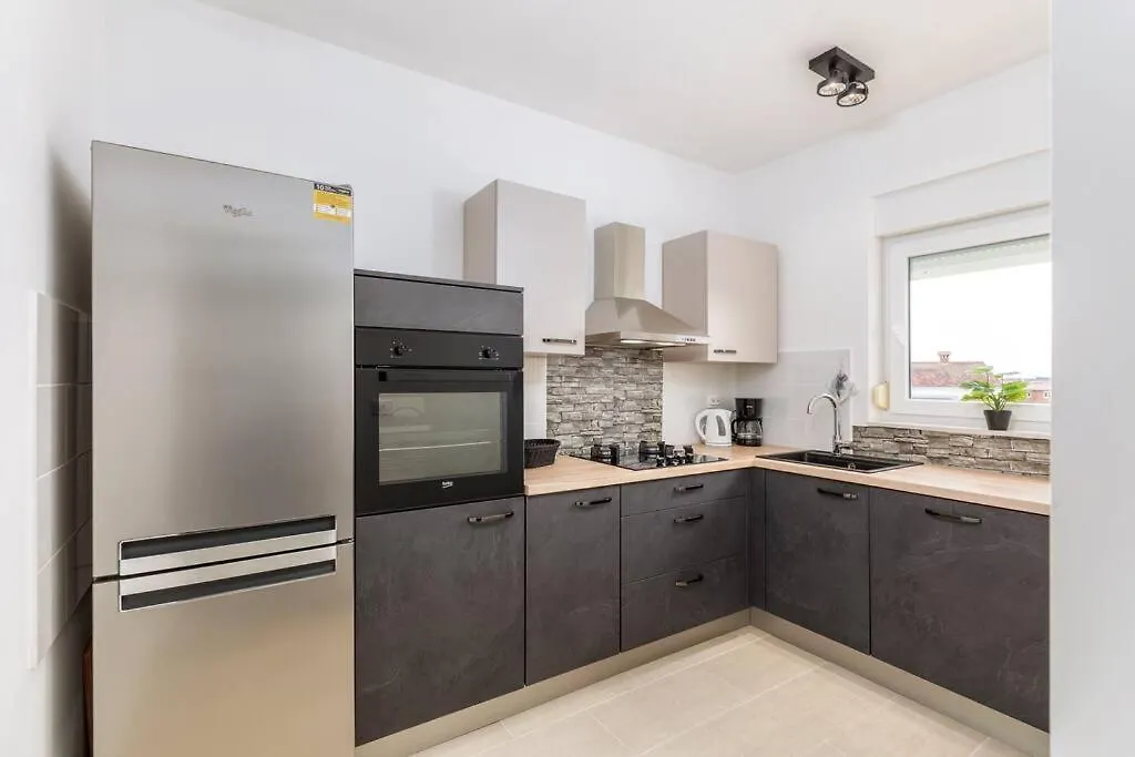 Apartment Luka Fazana
